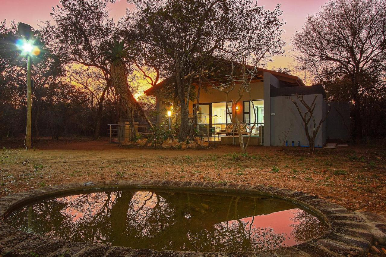 Вілла Kruger'S Keep - Luxury Couples Haven Марлот-Парк Екстер'єр фото
